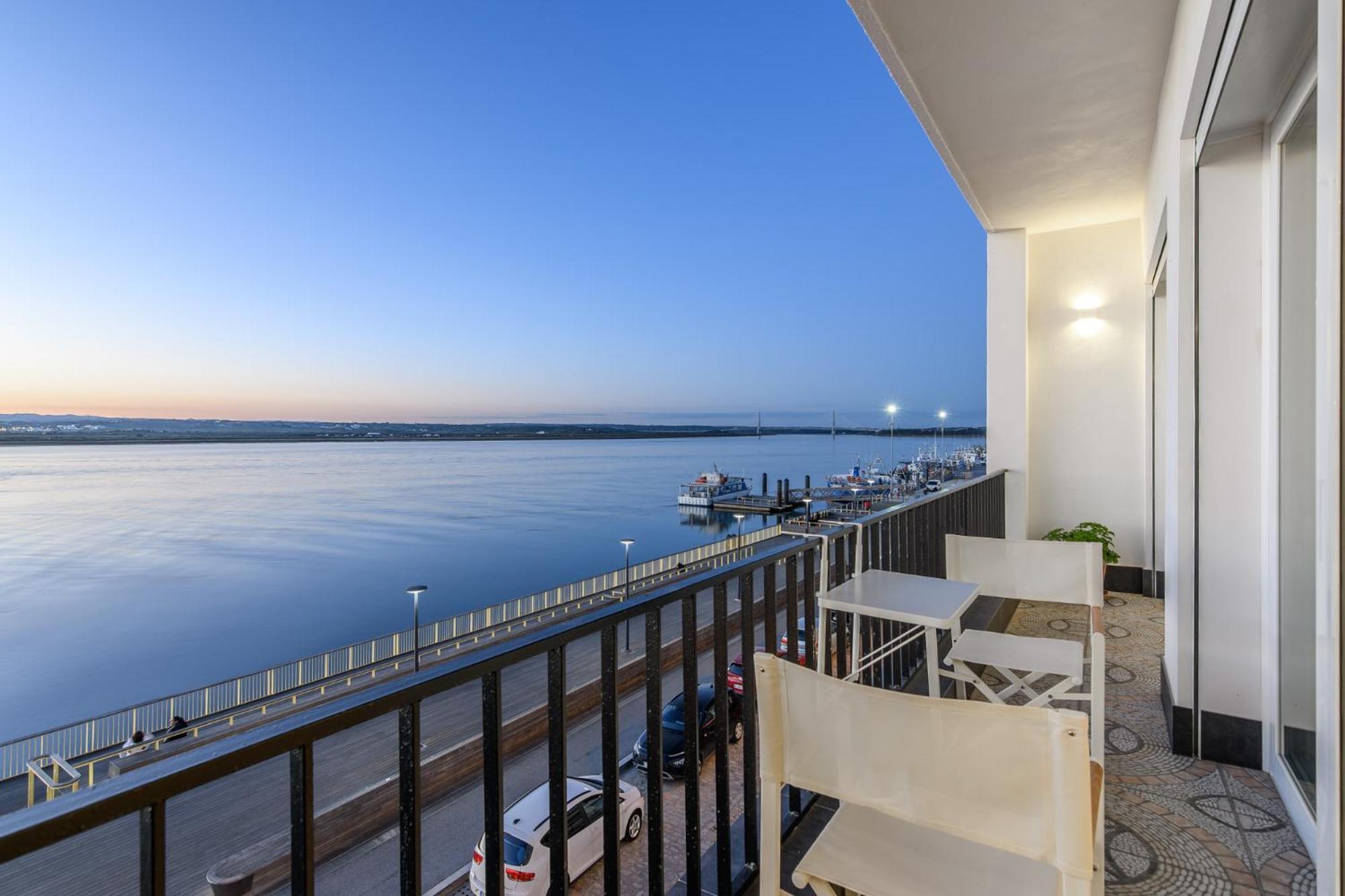 Apartamento Sobre El Rio Guadiana 아야몬테 외부 사진